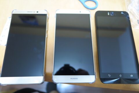 Huawei mate9のゴールド、グレーとASUS ZenFone Selfieの比較